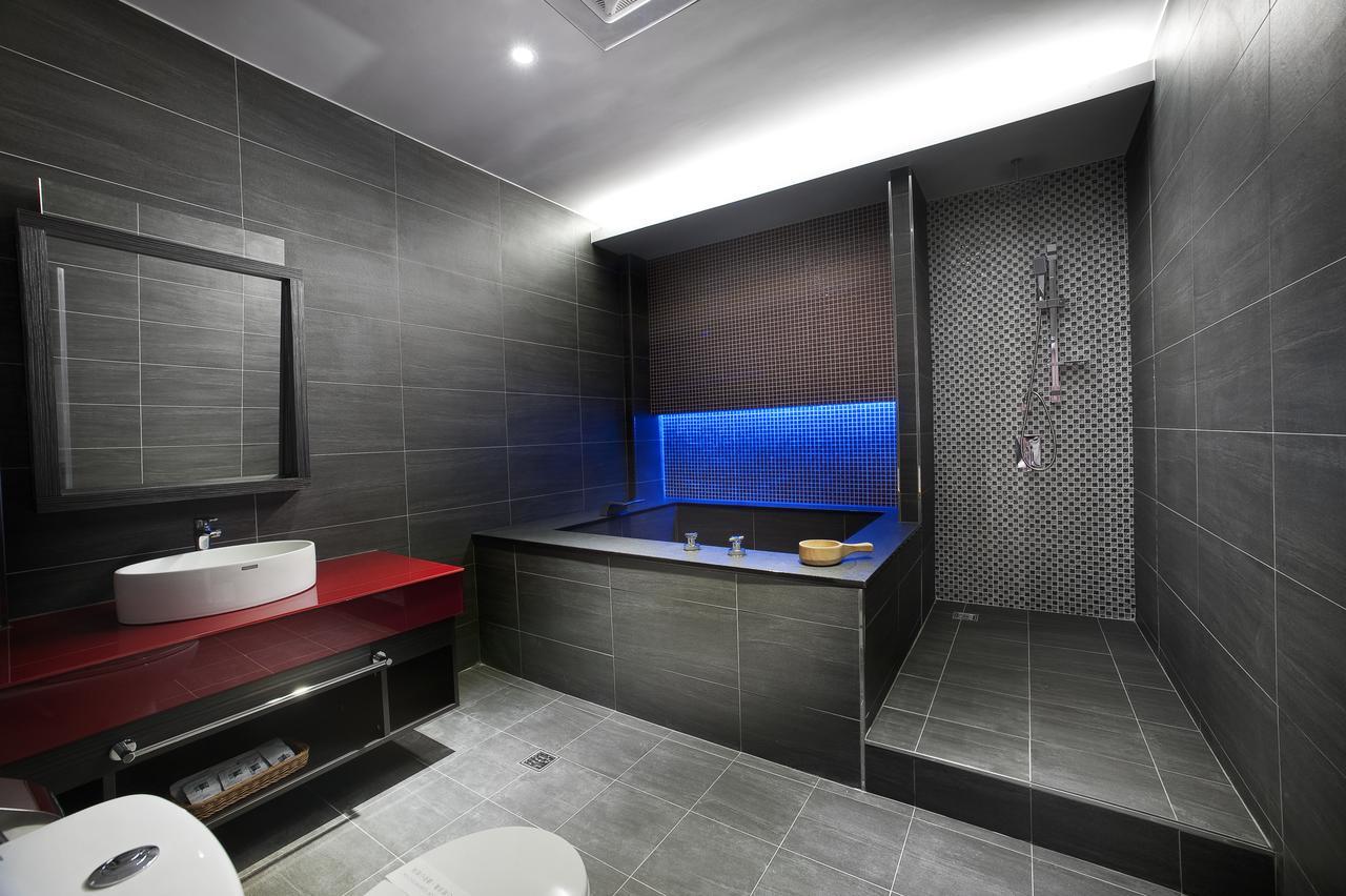 Fukun 5 Motel Jiaoxi Extérieur photo